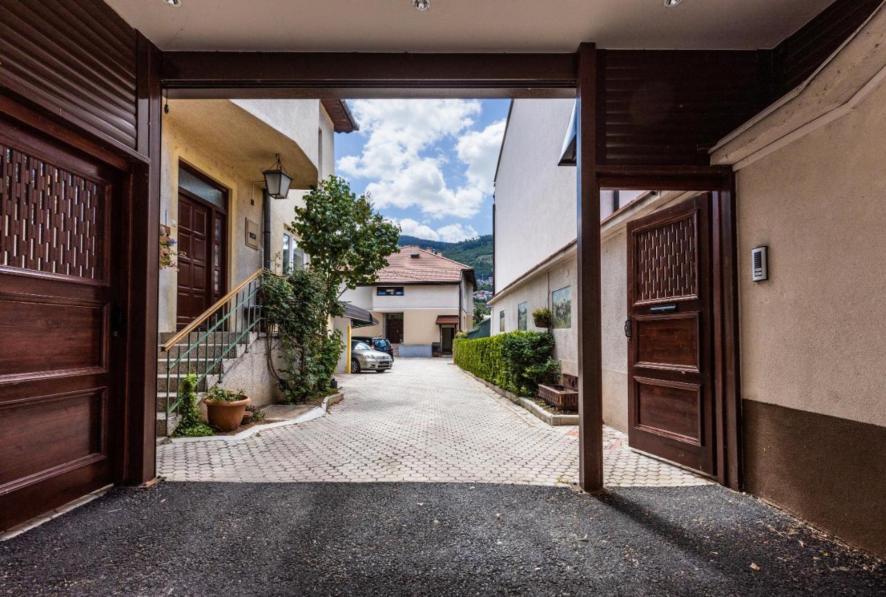 Avlija Garden Gem Apartment Sarajevo Ngoại thất bức ảnh